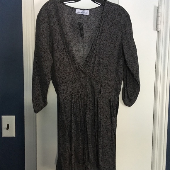 Grey and white dot romper - Picture 2 of 4